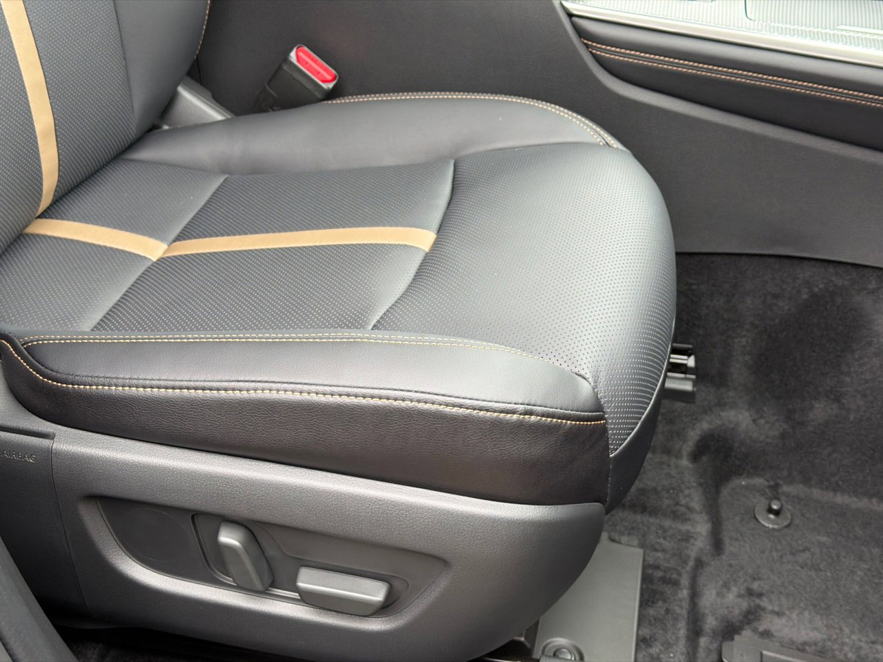 New 2026 MAZDA CX-90 Plug-In Hybrid w/ Premium Plus image 11