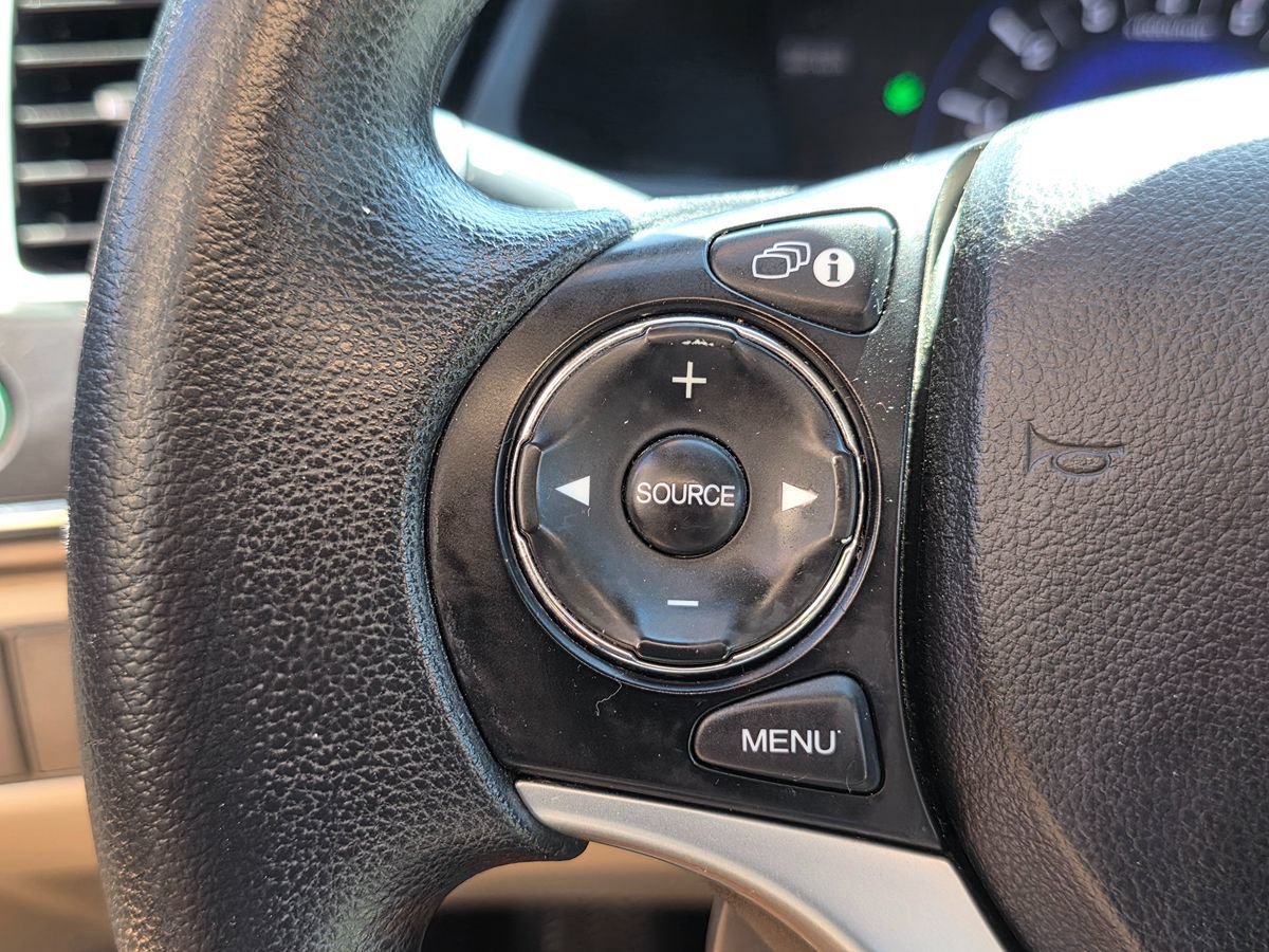 Used 2015 Honda Civic SE image 29