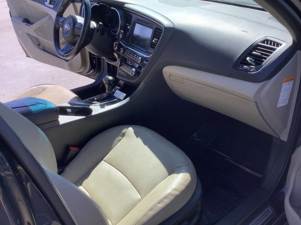 Used 2015 Kia Optima EX image 30