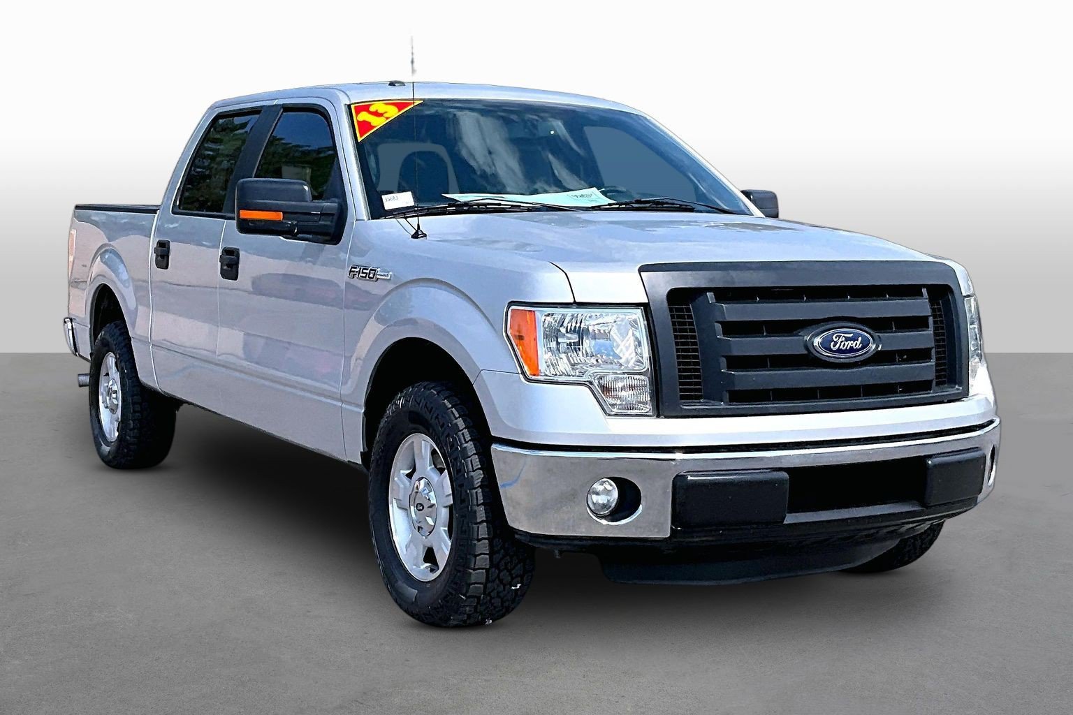 Used 2013 Ford F150 XLT w/ Mid Equipment Group RWD image 10
