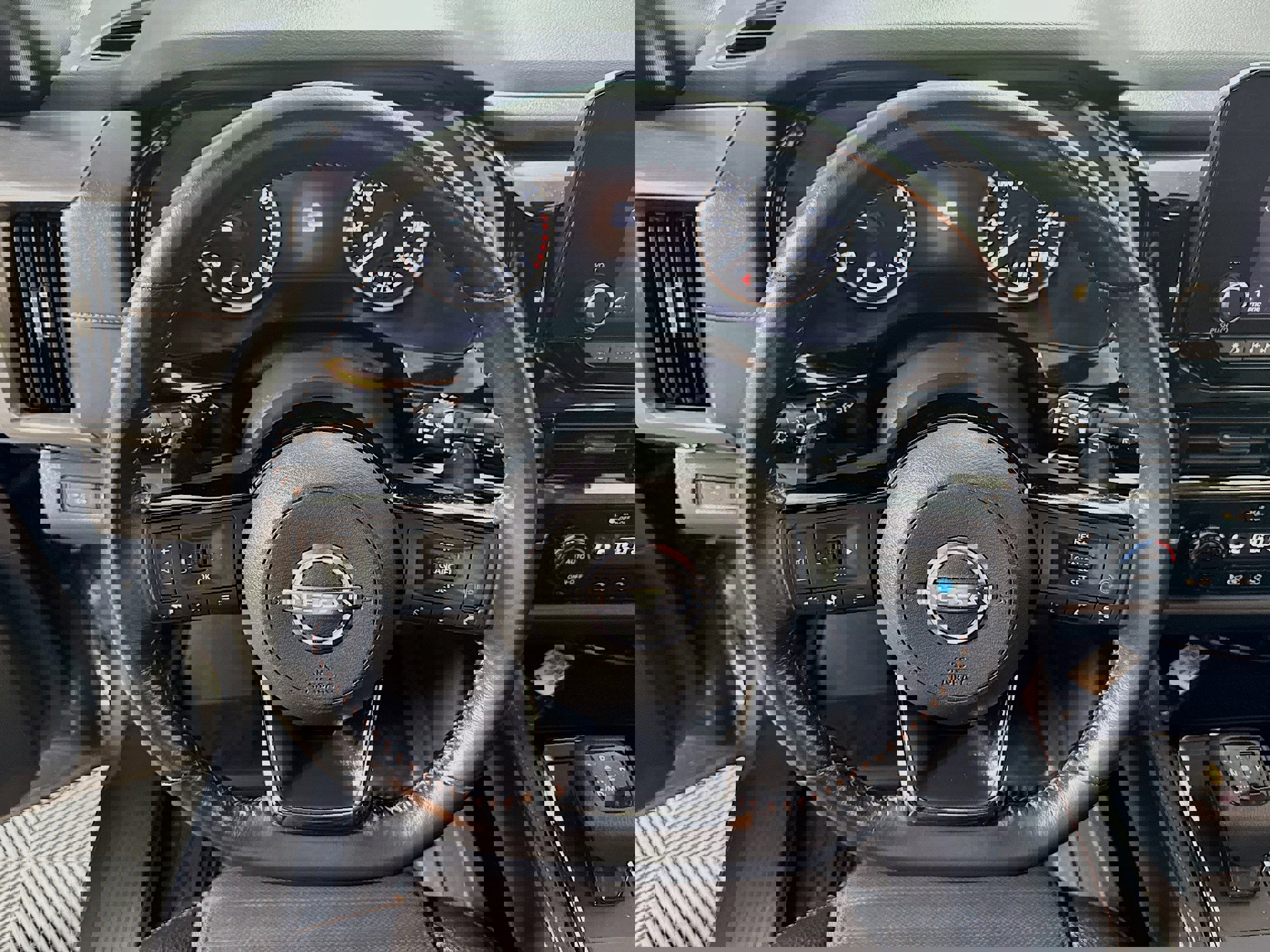 Used 2023 Nissan Pathfinder Rock Creek image 15