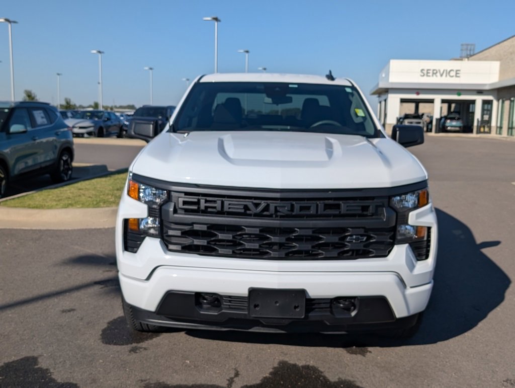 Used 2024 Chevrolet Silverado 1500 Custom w/ Turbomax Blackout Package image 2