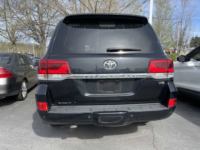 Used 2019 Toyota Land Cruiser image 3