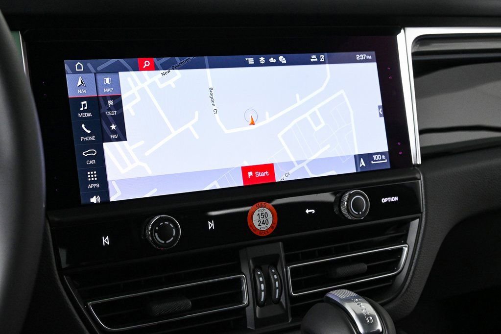 Certified 2026 Porsche Macan AWD/4WD image 14