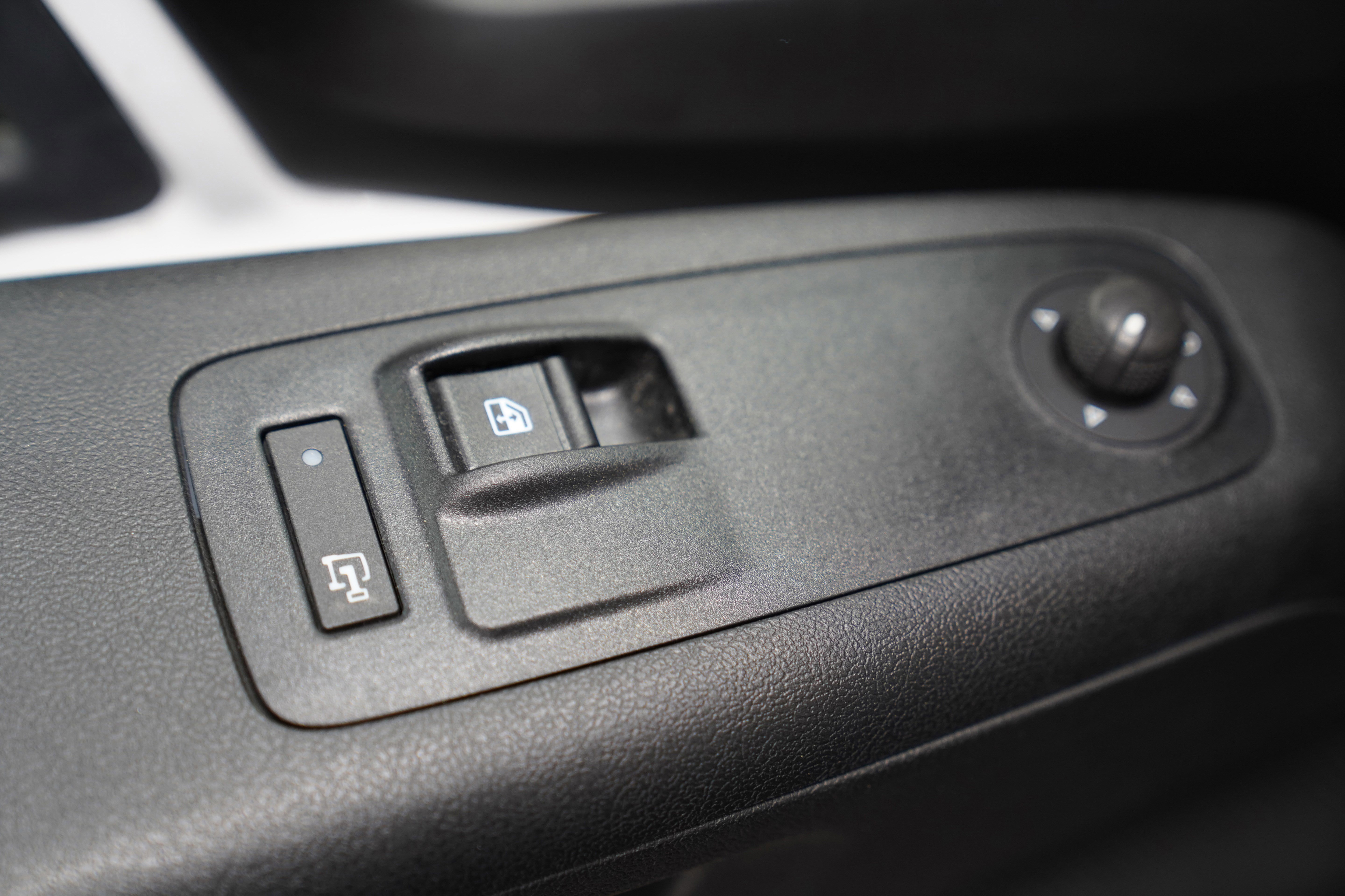 Used 2024 RAM ProMaster 3500 w/ Delivery Van Package image 17