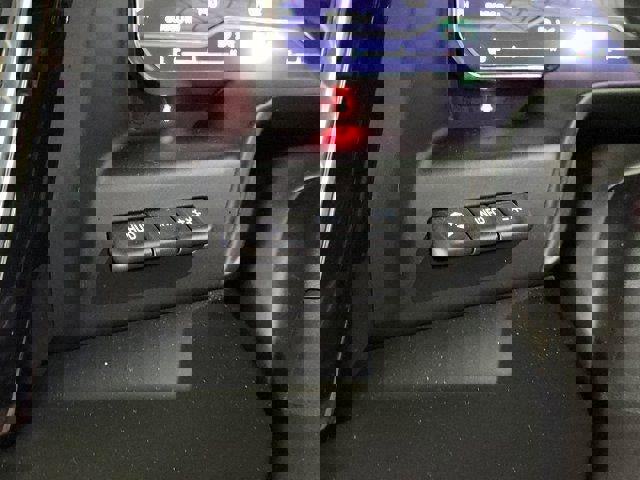 Used 2025 GMC Sierra 1500 Denali Ultimate image 15