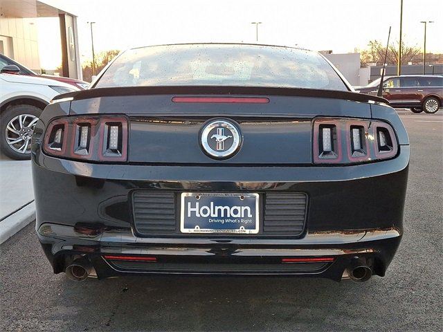 Used 2013 Ford Mustang Premium image 6