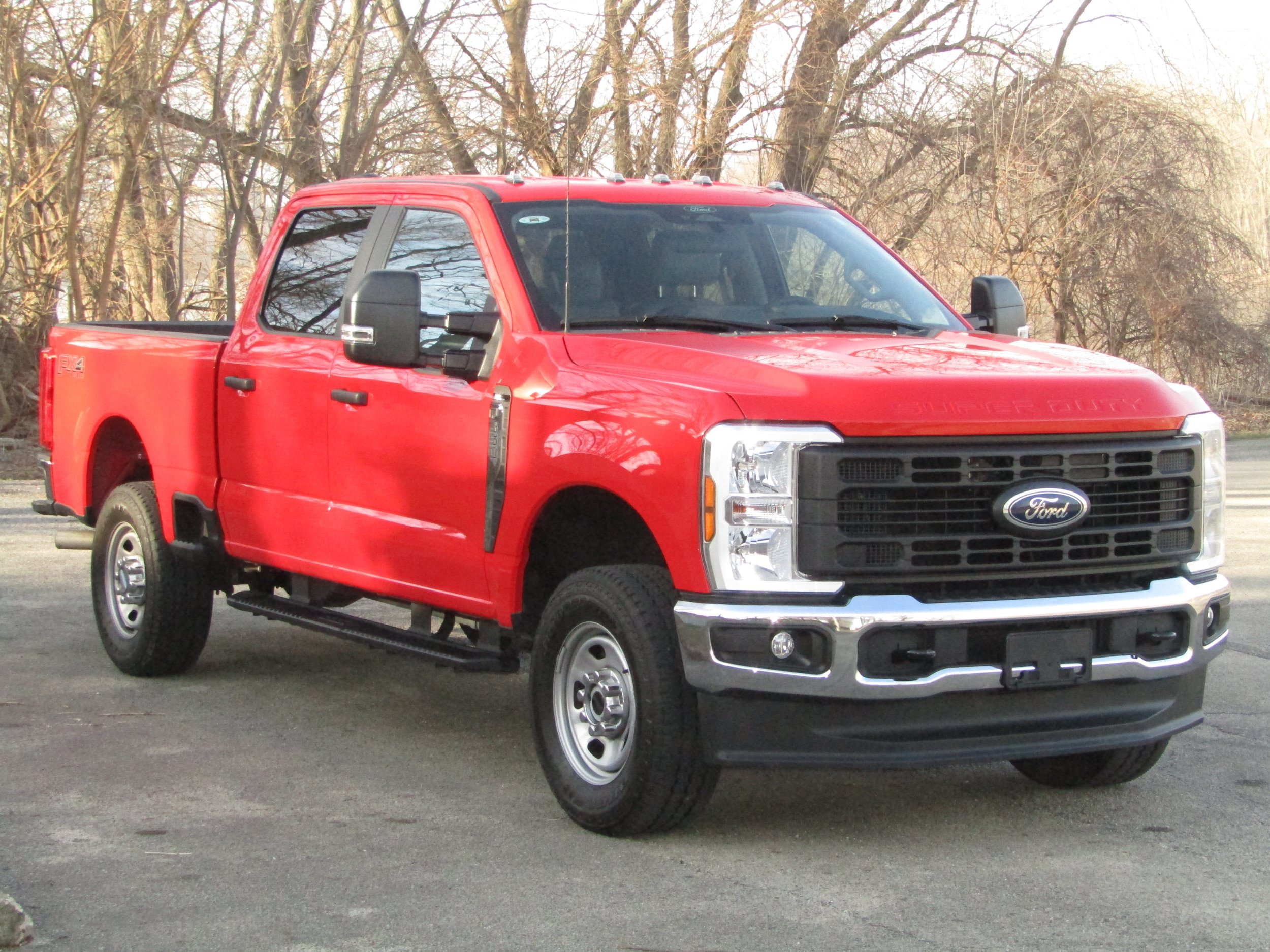 Used 2024 Ford F350 XL w/ FX4 Off-Road Package AWD/4WD image 7