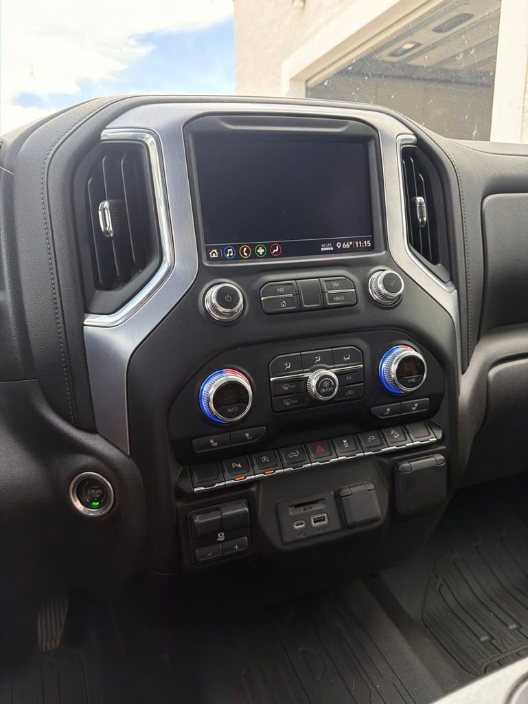 Used 2020 GMC Sierra 1500 SLT w/ Driver Alert Package I AWD/4WD image 15
