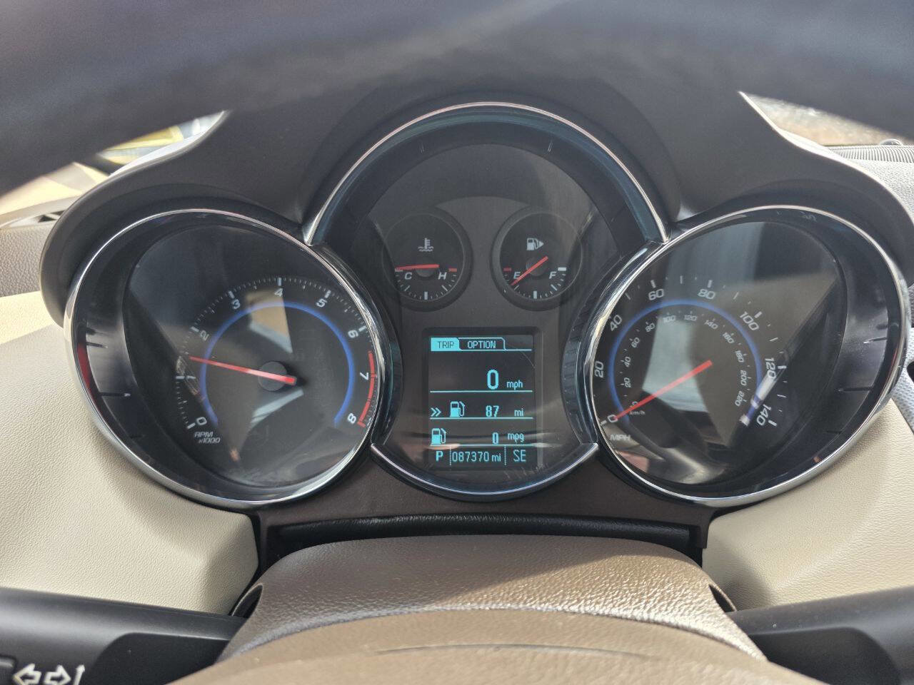 Used 2015 Chevrolet Cruze LTZ image 16