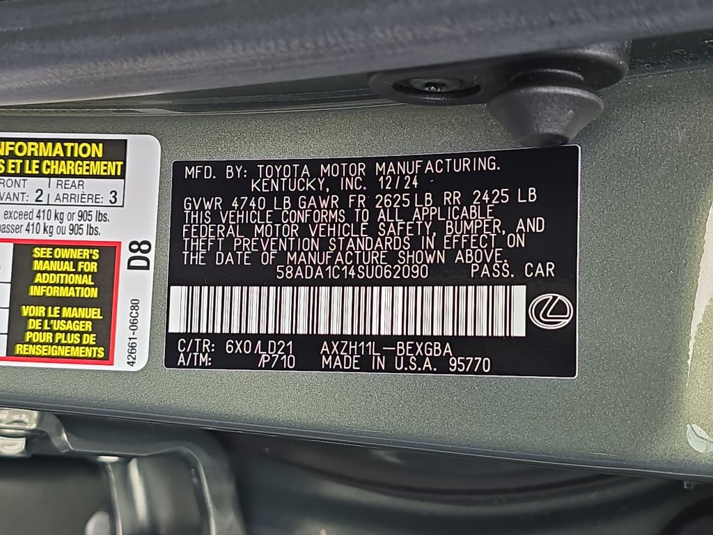 Used 2025 Lexus ES 300h w/ Premium Package FWD image 38