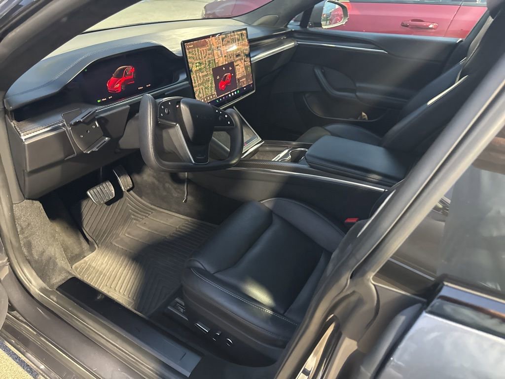Used 2021 Tesla Model S Plaid image 6