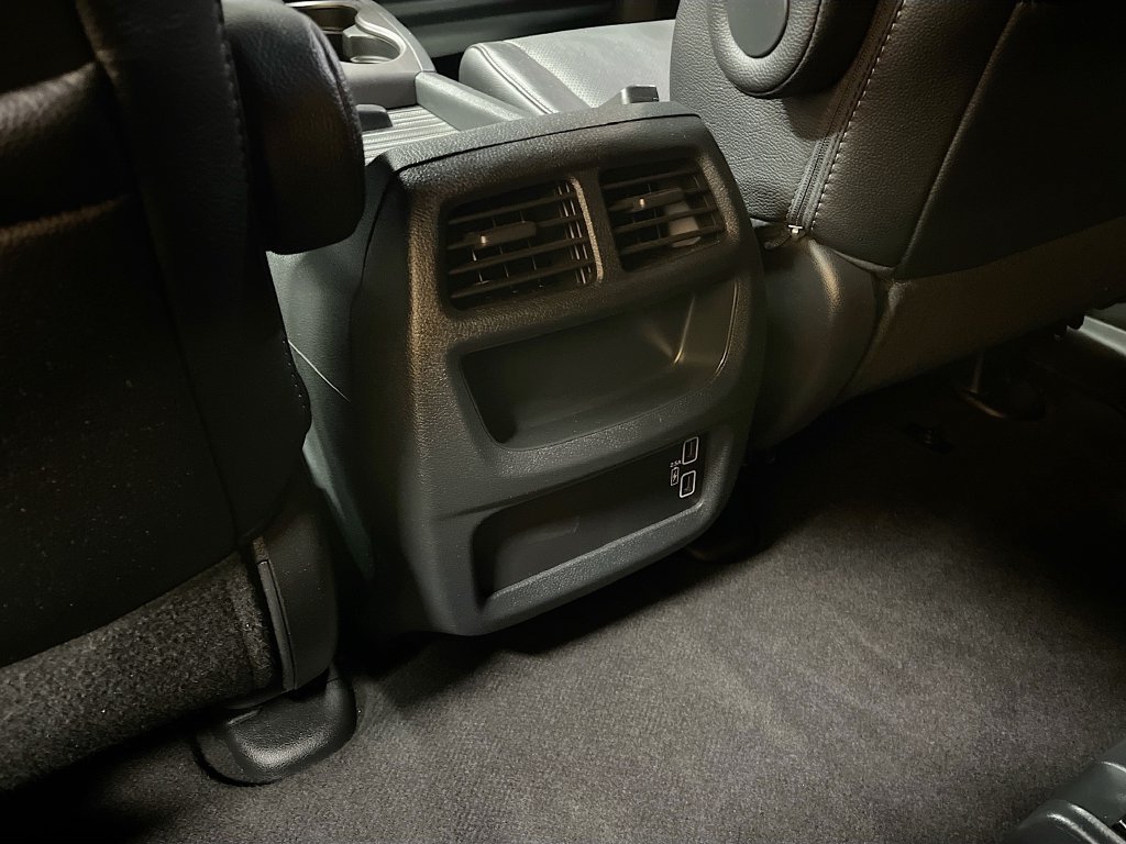 Used 2023 Honda Passport EX-L image 25
