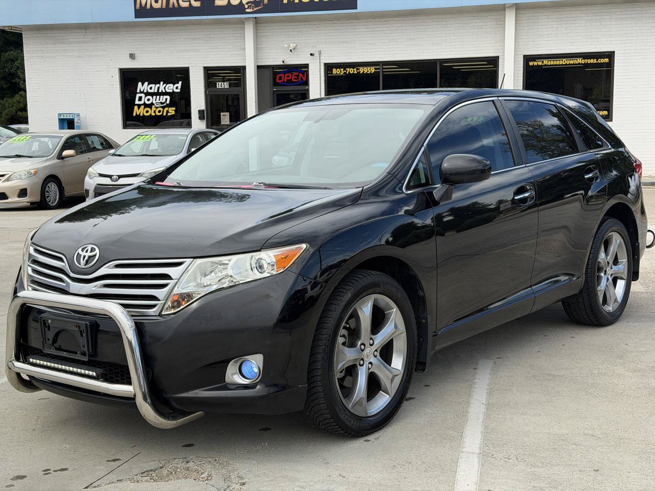 Used 2010 Toyota Venza AWD image 2