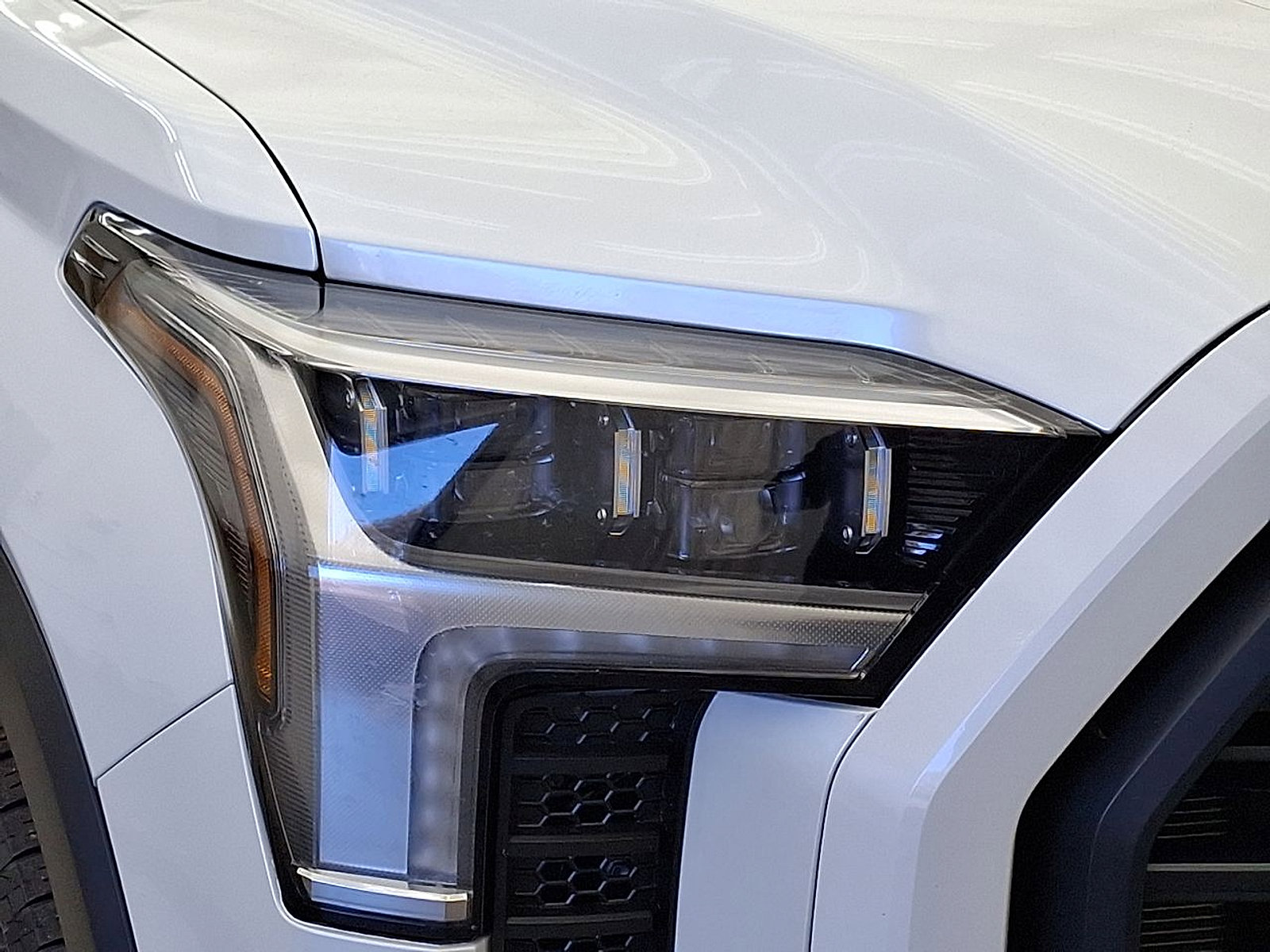 Certified 2025 Toyota Tundra Limited image 28