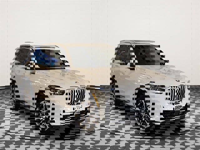 Used 2025 BMW X5 xDrive40i