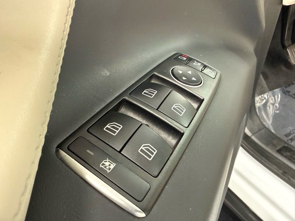 Used 2020 Tesla Model X Long Range image 14