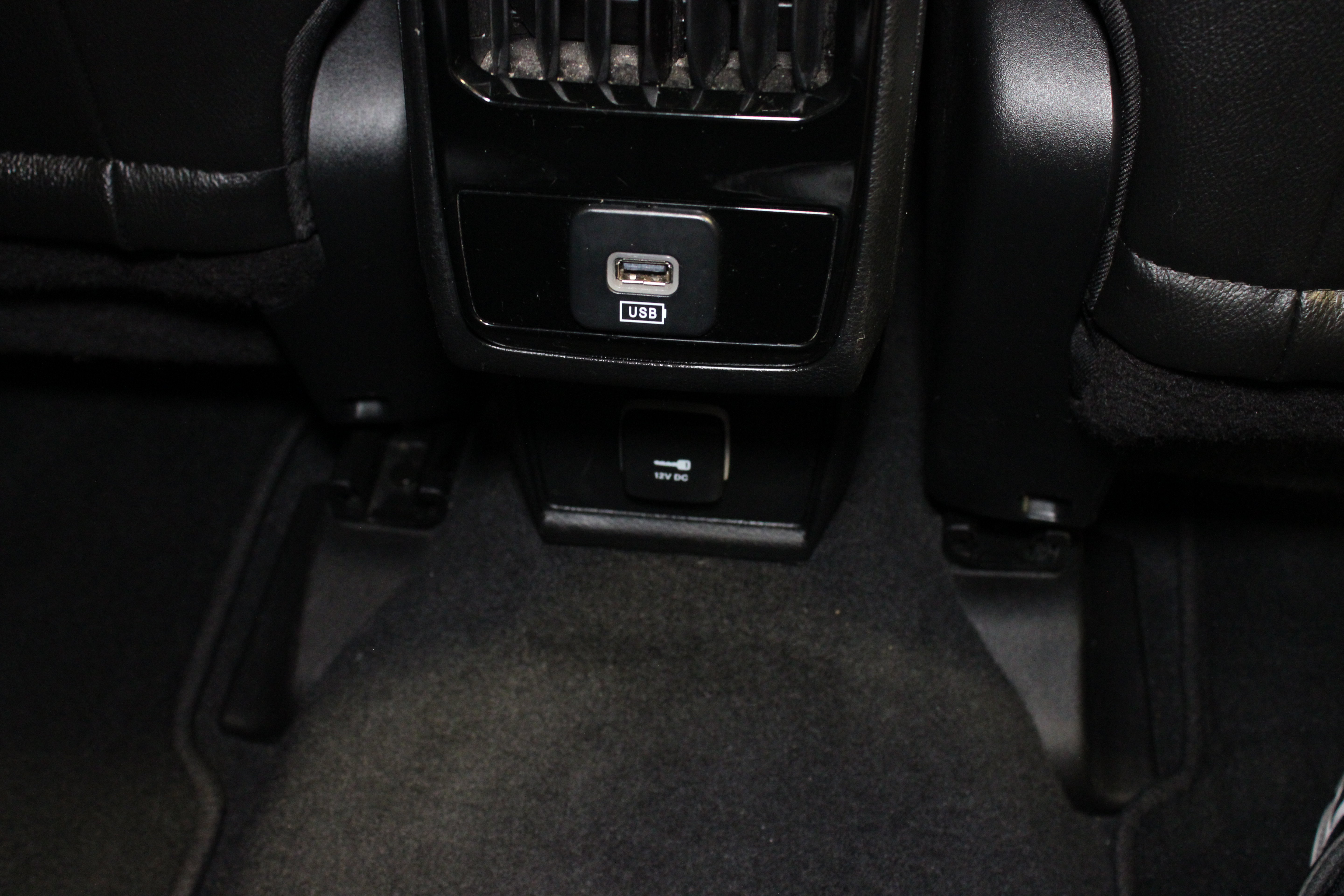 Used 2024 Jeep Compass Latitude AWD/4WD image 15