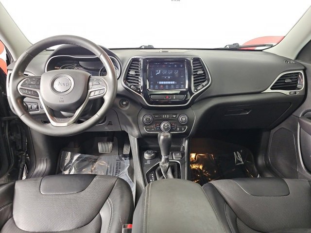 Certified 2022 Jeep Cherokee Limited w/ Mopar Interior Package image 13