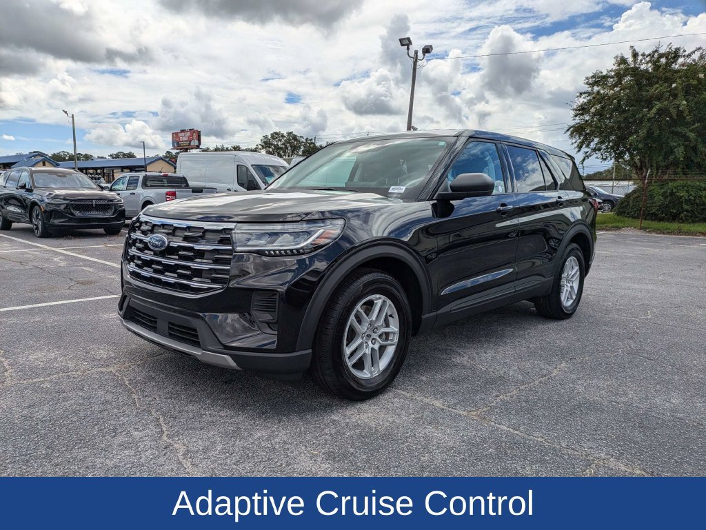 Certified 2026 Ford Explorer Active RWD image 8