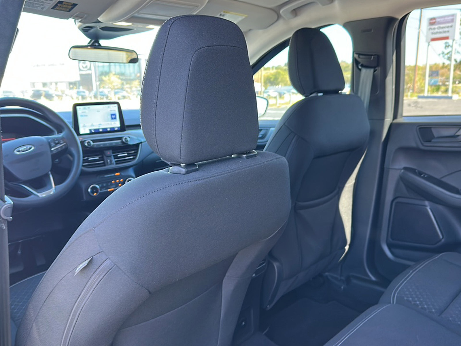 Used 2025 Ford Escape Active image 17