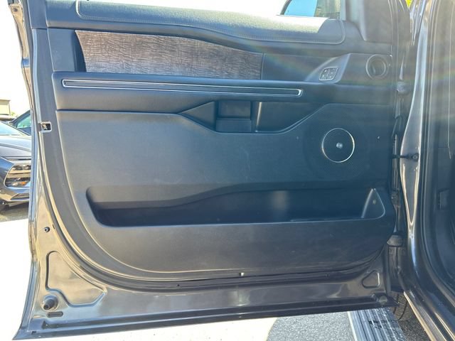 Used 2021 Ford Expedition Max Limited AWD/4WD image 14