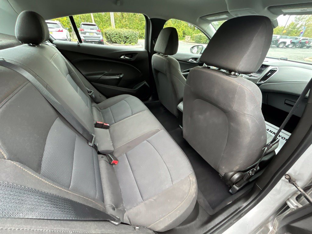 Used 2019 Chevrolet Cruze LS FWD image 25