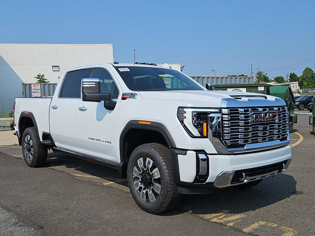 New 2026 GMC Sierra 2500 Denali w/ Denali Reserve Package