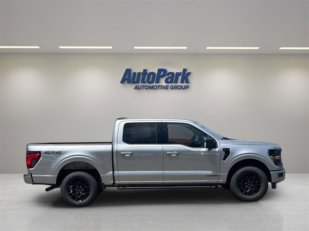 New 2025 Ford F150 XLT w/ Equipment Group 302A MID image 7