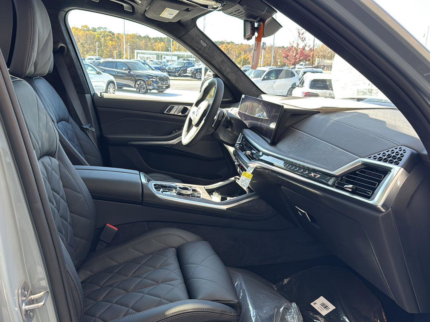 New 2026 BMW X7 xDrive40i w/ Executive Package image 9