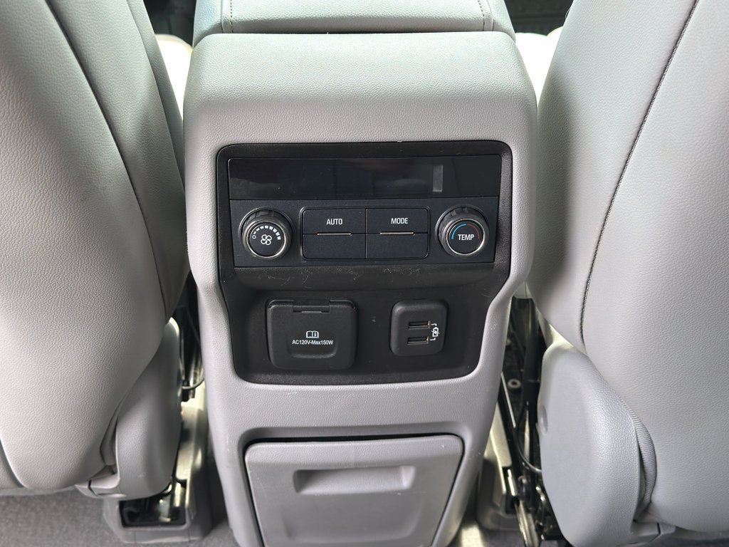 Used 2019 GMC Acadia SLT FWD image 32