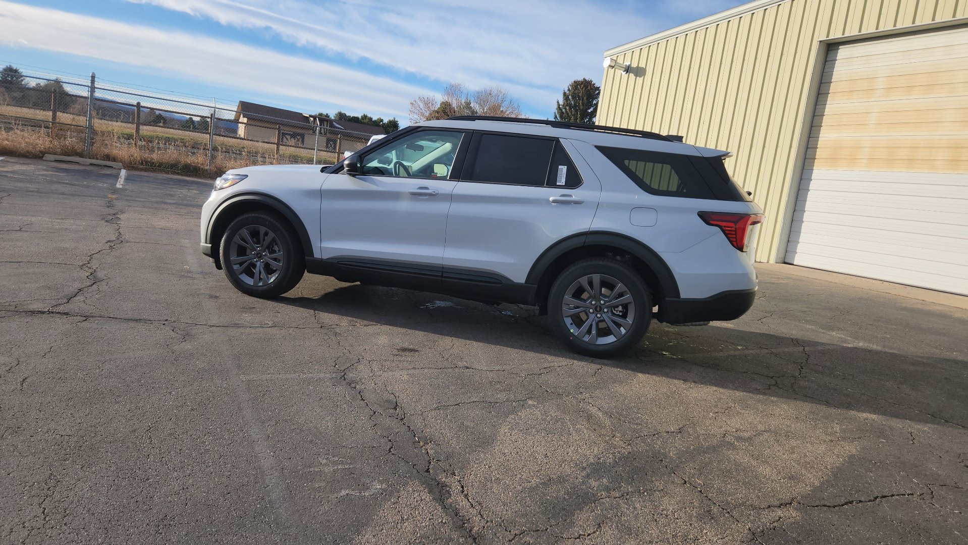 New 2026 Ford Explorer Active w/ Active Comfort Package image 6