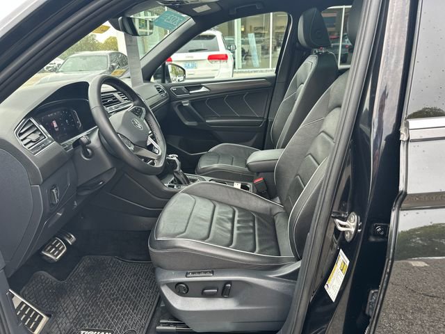 Certified 2023 Volkswagen Tiguan SEL R-Line AWD/4WD image 14