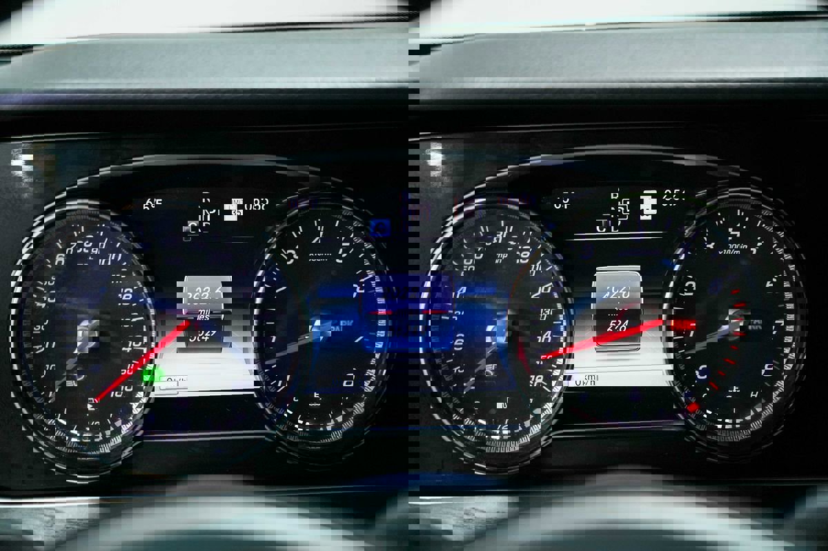 Used 2018 Mercedes-Benz E 300 image 14