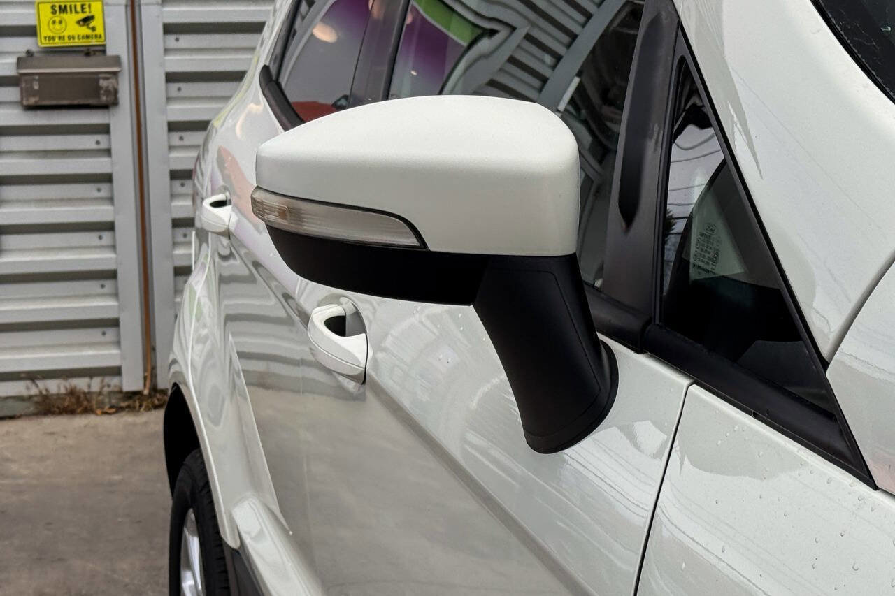 Used 2019 Ford EcoSport SE image 33