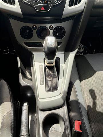 Used 2012 Ford Focus SE FWD image 10