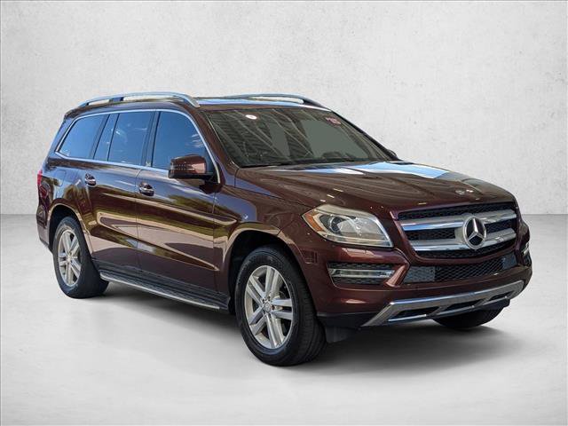 Used 2015 Mercedes-Benz GL 450 4MATIC image 3