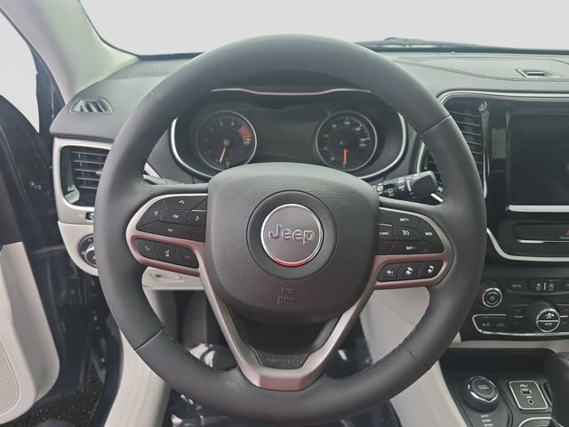 Used 2022 Jeep Cherokee Limited AWD/4WD image 18