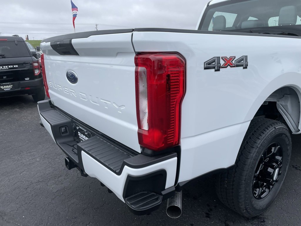 New 2026 Ford F350 XL image 29