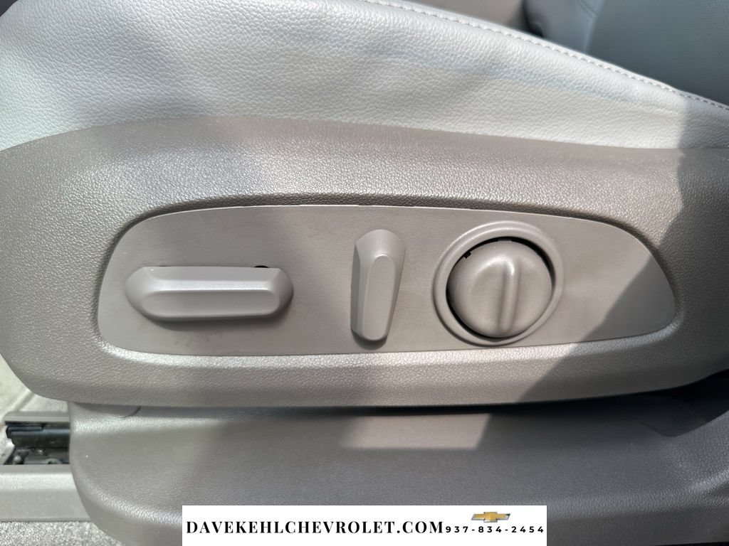 Used 2021 Chevrolet Traverse Premier AWD/4WD image 15