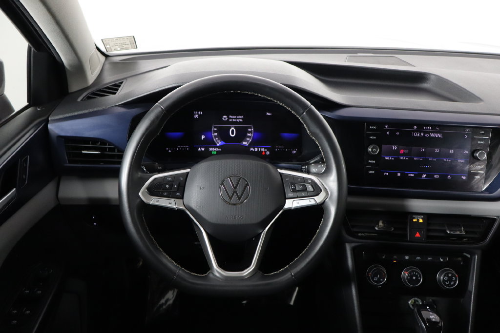 Used 2023 Volkswagen Taos SE FWD image 7