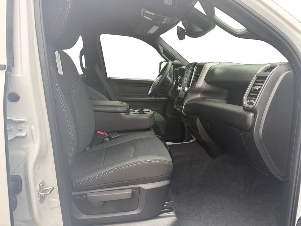 New 2026 RAM 3500 Tradesman AWD/4WD image 15