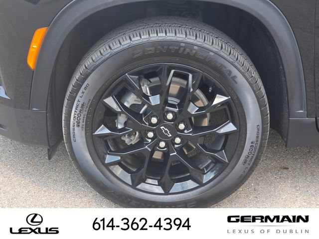 Used 2024 Chevrolet Traverse LT w/ Midnight/Sport Edition AWD/4WD image 12
