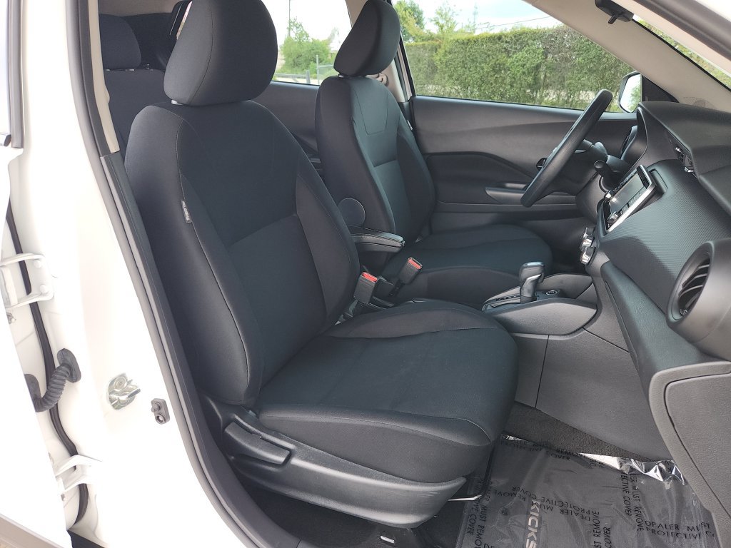 Used 2024 Nissan Kicks S FWD image 16