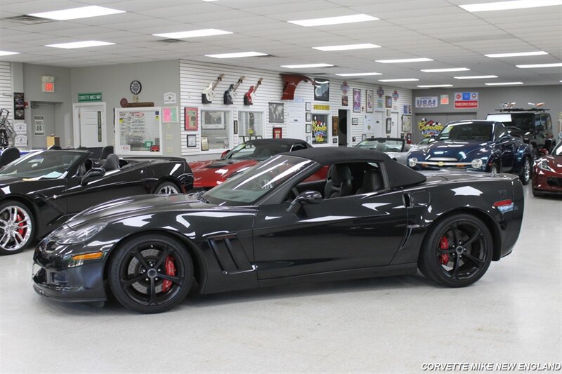 Used 2012 Chevrolet Corvette Grand Sport w/ 3LT Preferred Equipment Group RWD image 3