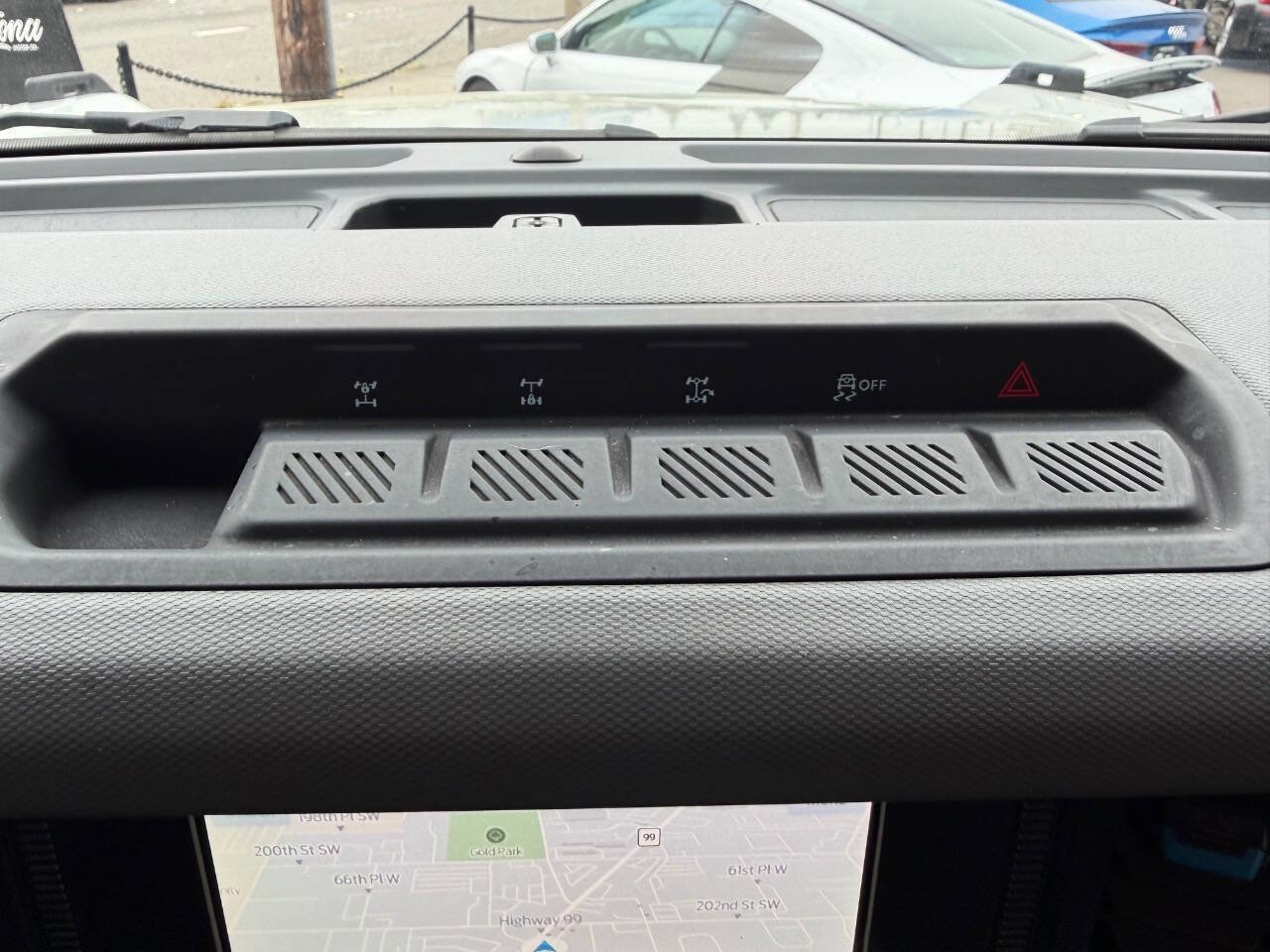 Used 2023 Ford Bronco Black Diamond w/ Sasquatch Package AWD/4WD image 49