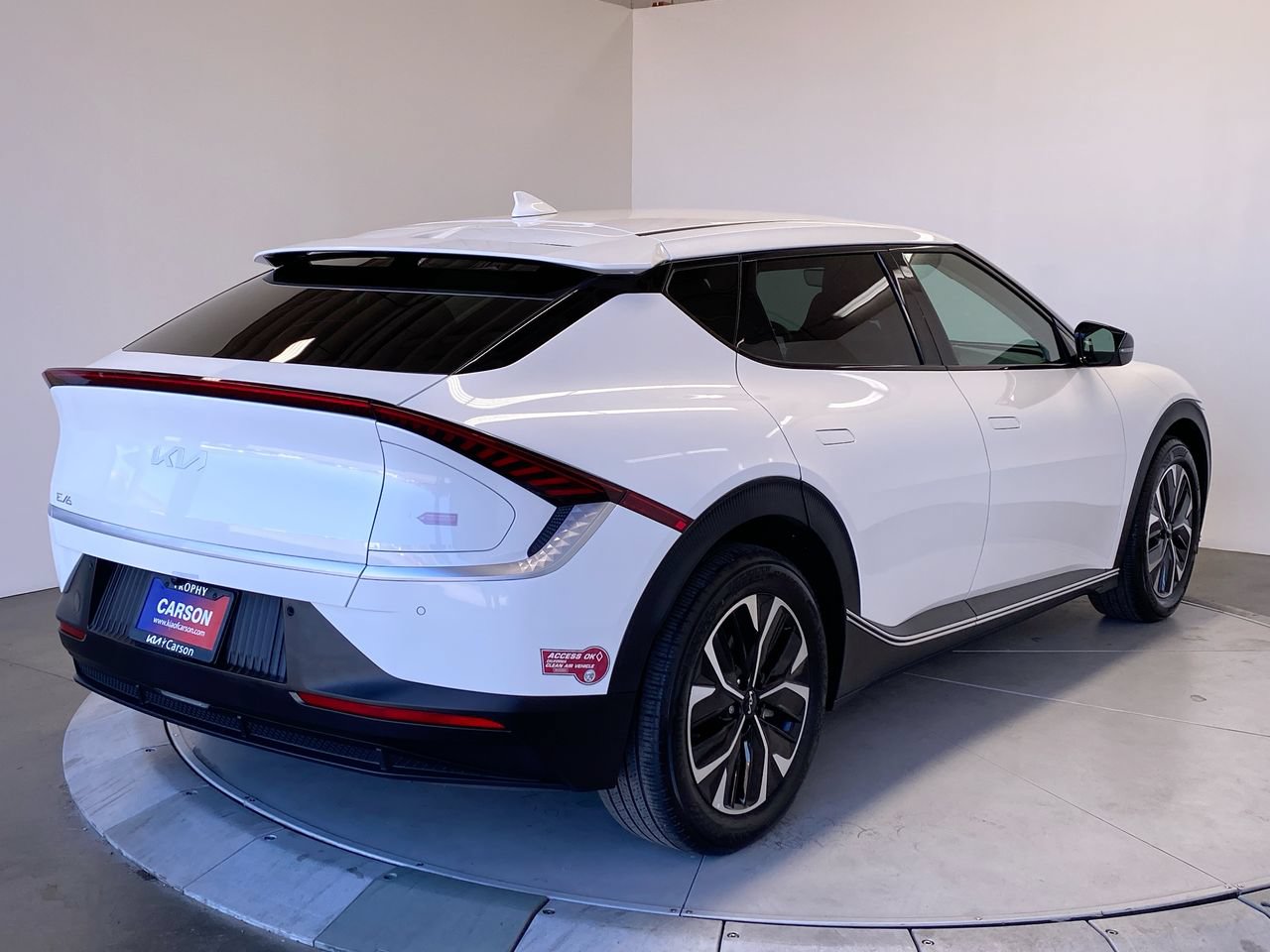 Certified 2024 Kia EV6 Light RWD image 5