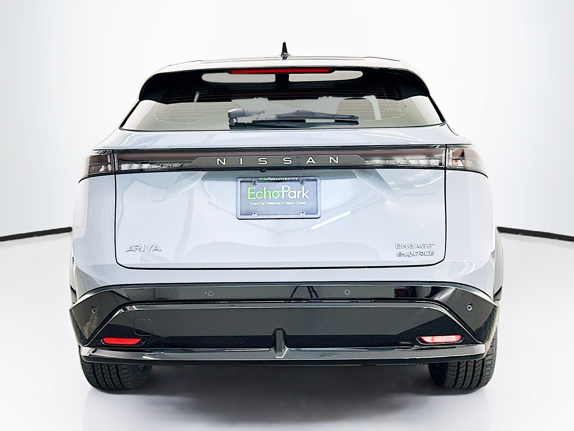 Used 2024 Nissan Ariya AWD image 7