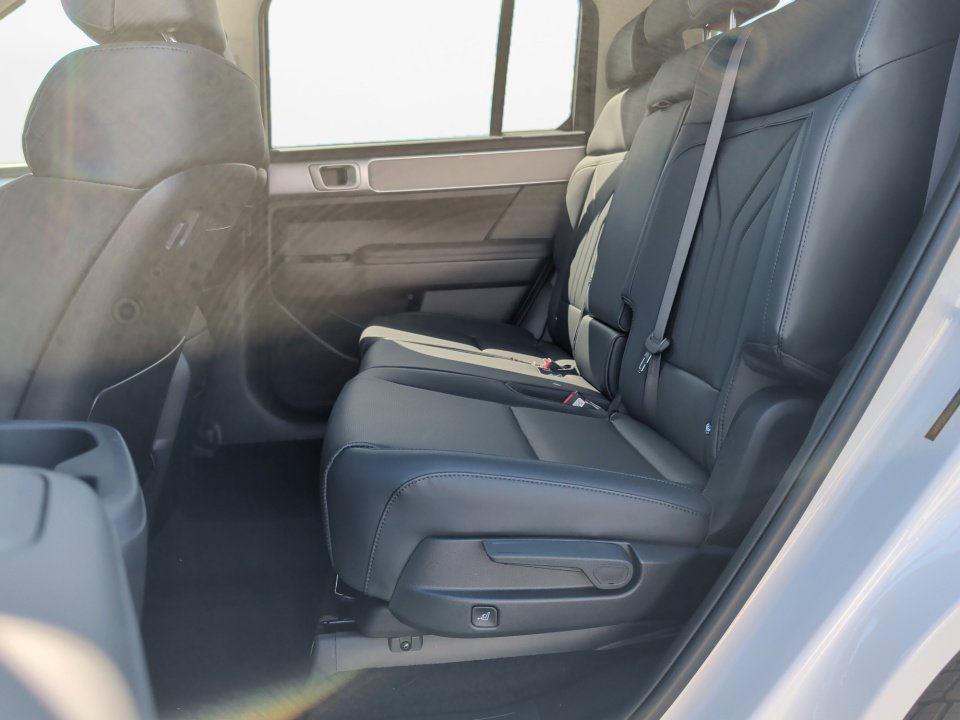 New 2026 Hyundai Santa Fe XRT image 13