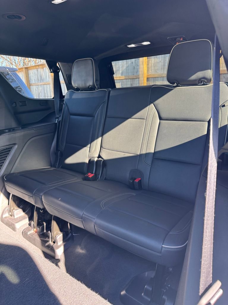 Used 2024 GMC Yukon SLT image 34